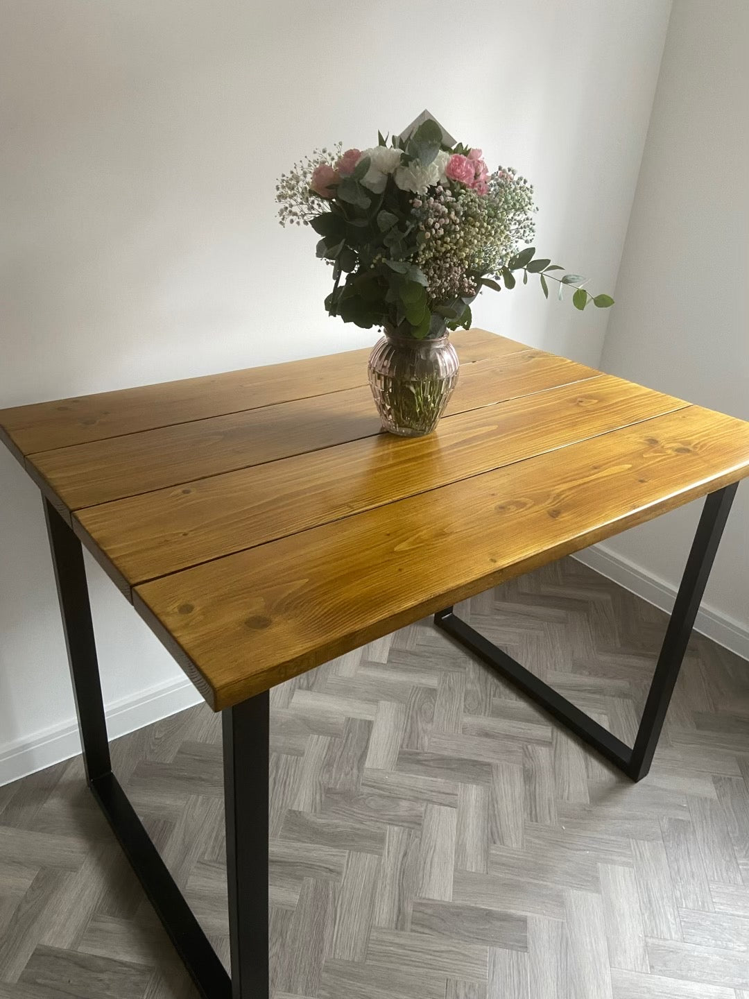 Handmade breakfast bar crafted from reclaimed scaffold boards
